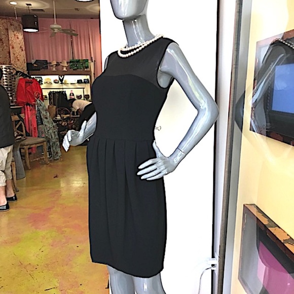 MOSCHINO CHEAP AND CHIC Sleeveless Dress w/ Pearl Collar NWOT/sz 10 - Picture 8 of 16
